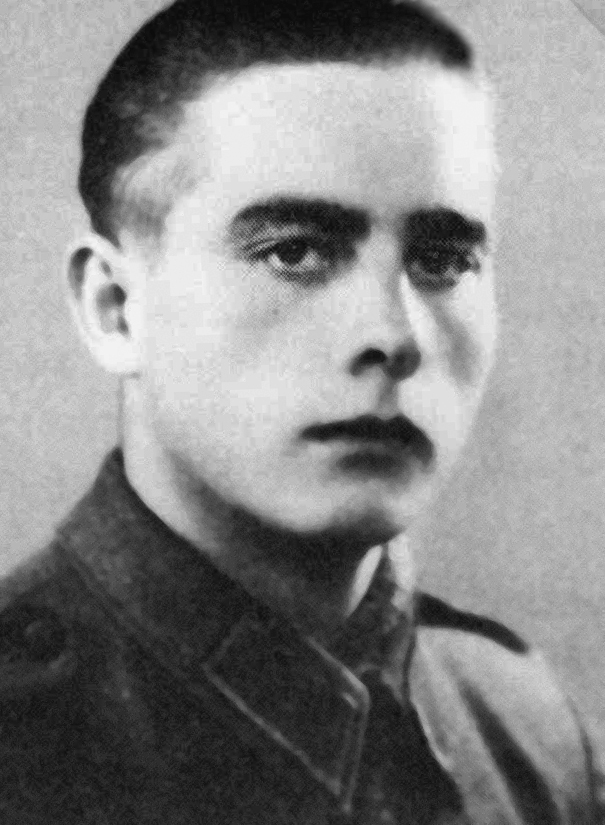 Sotapolku.fi Anttila, Kalle Ahti