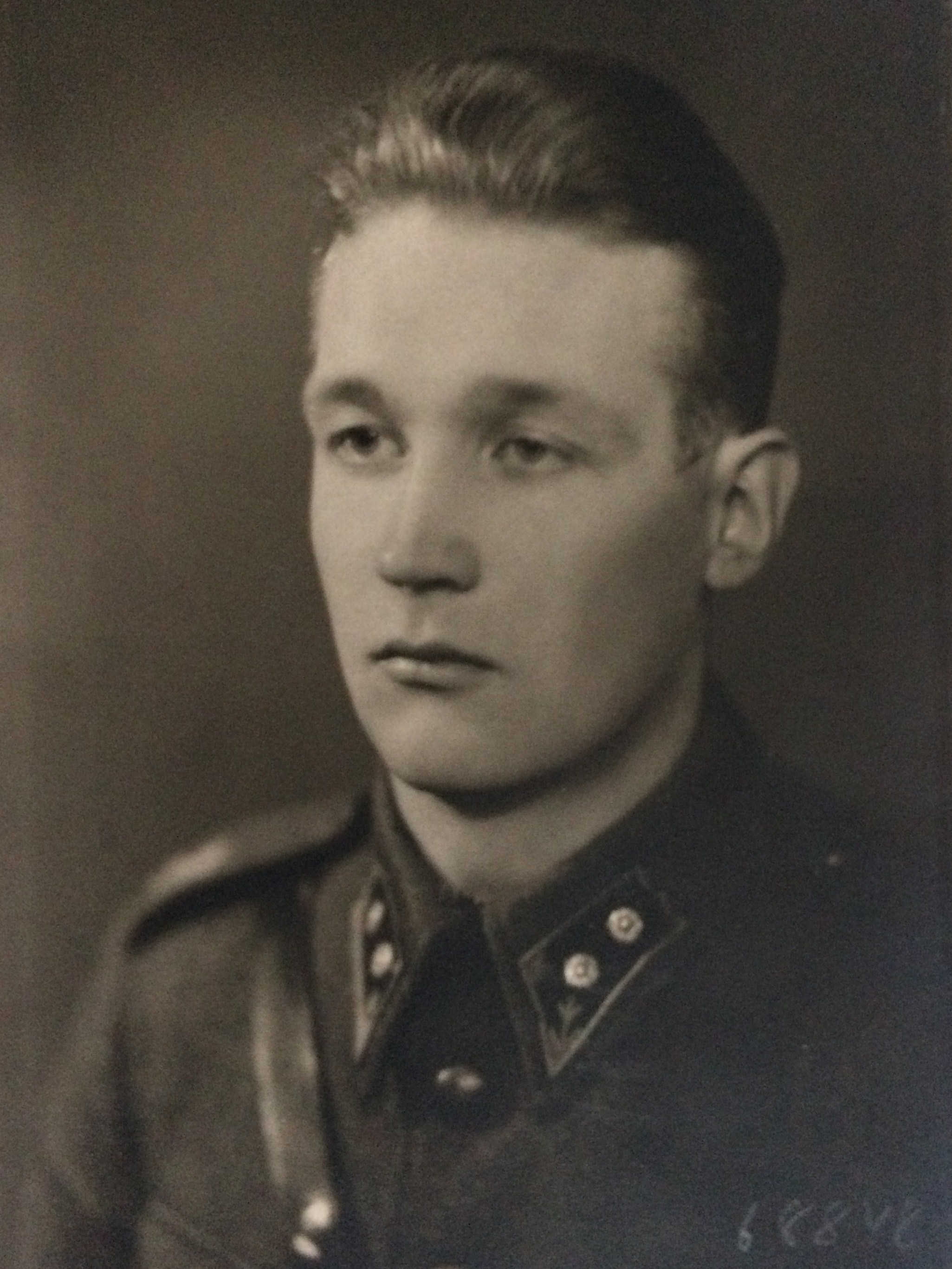 Sotapolku.fi Mäkinen, Taisto Valdemar